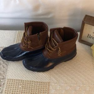 Steve Madden duck boots